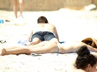 A few shots from a beach weekend and getting ready to go out. Hope you enjoy!.