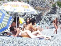 Having a good "wide open" day at the beach. Hope you also like this sunny view.
