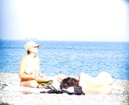 Having a good "wide open" day at the beach. Hope you also like this sunny view.