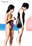 A day of absolute relaxation where the only accessory is a smile and sun-bronzed skin. 4