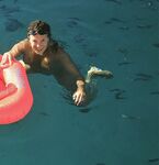 Somewhere Between Curiosity and Confidence 2