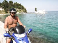 Somewhere Between Curiosity and Confidence 3