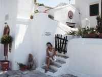 Somewhere Between Curiosity and Confidence 3