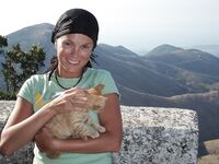 Somewhere Between Curiosity and Confidence 3