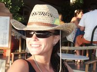 Somewhere Between Curiosity and Confidence 3