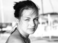 Somewhere Between Curiosity and Confidence 3