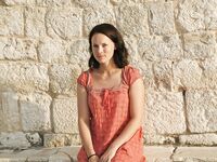 Somewhere Between Curiosity and Confidence 4