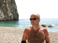 Somewhere Between Curiosity and Confidence 4