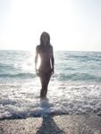 Living Freely by the Sea