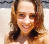 Sun-Kissed Simplicity