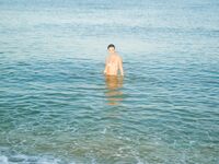 Living Bare3