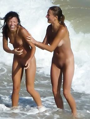 Nudist Beach Hot Body - Big Boobs!